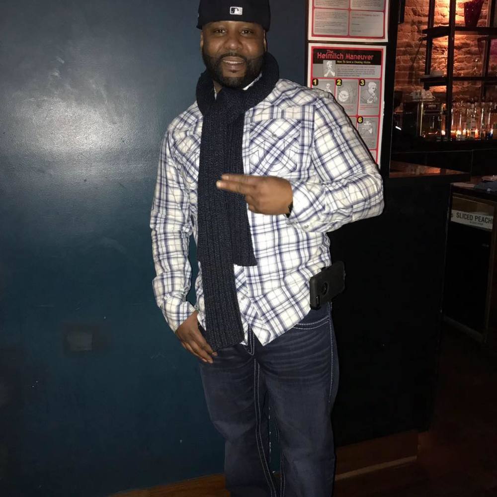 Meet your Posher, Al-supreme